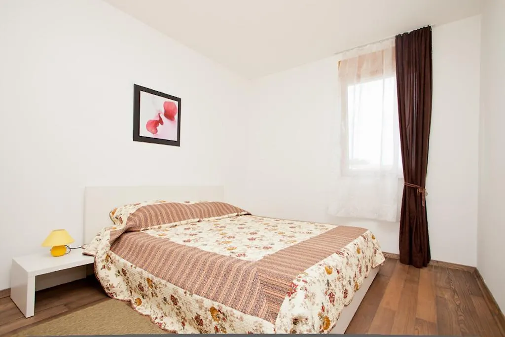 Apartment Valsavie 205 Rovinj 0*,